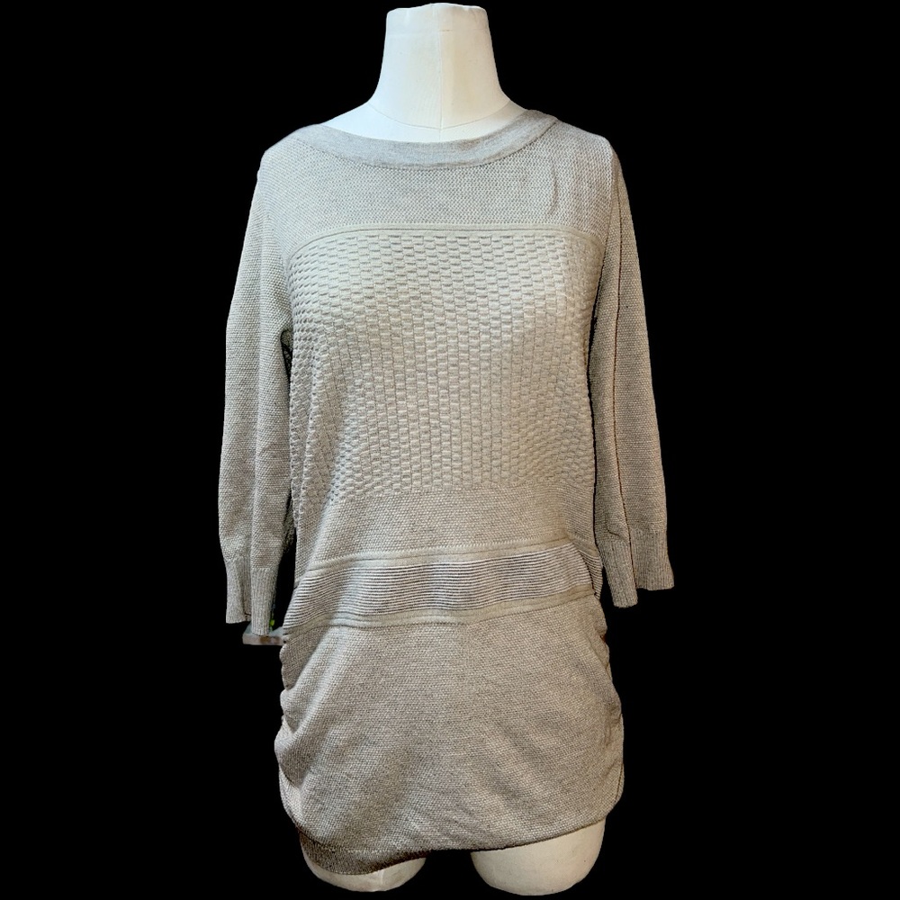 ALL AT ONCE | MID SLEEVE SCRUNCHED SIDES KNIT SWEATER